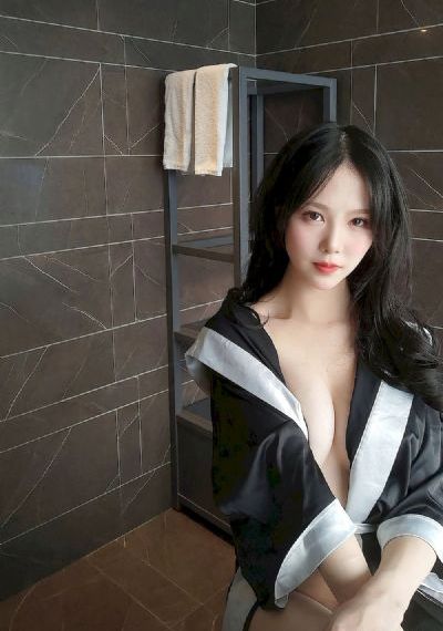 无内衣秘书hd中字在线高清观看_剧情片高清在线