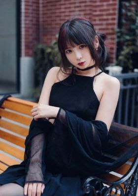 教皇的驱魔人_国产剧迅雷电影在线